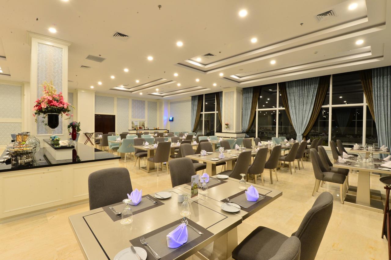 Grand Keisha Yogyakarta Hotel Kejayan Exterior photo