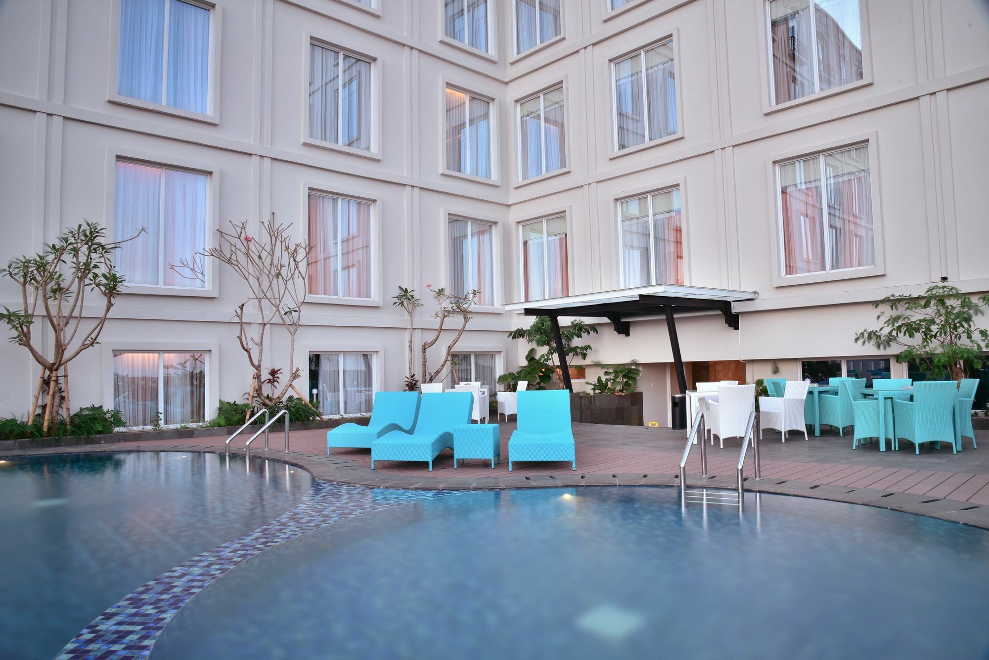 Grand Keisha Yogyakarta Hotel Kejayan Exterior photo